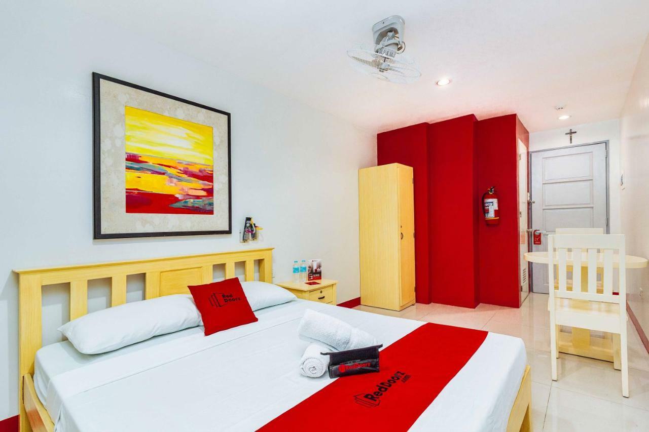 Reddoorz Near Cebu Metropolitan Cathedral Otel Dış mekan fotoğraf